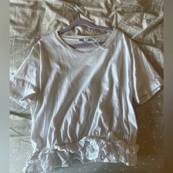 ZARA WHITE RUFFLE BLOUSE - Picture 1 of 3